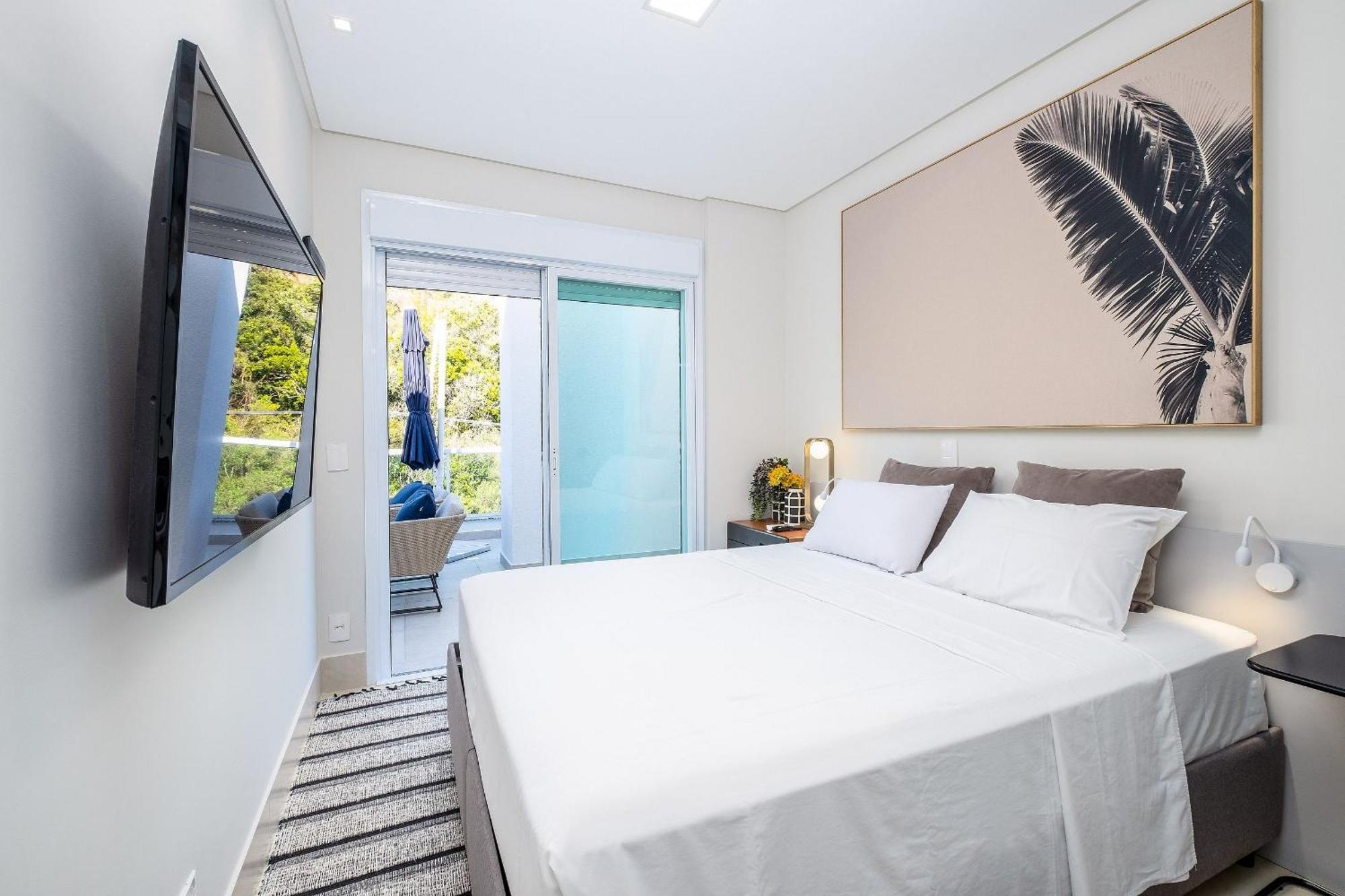 Cobertura C/jacuzzi E Churrasq Em Jurere Rvo401 Apartment *